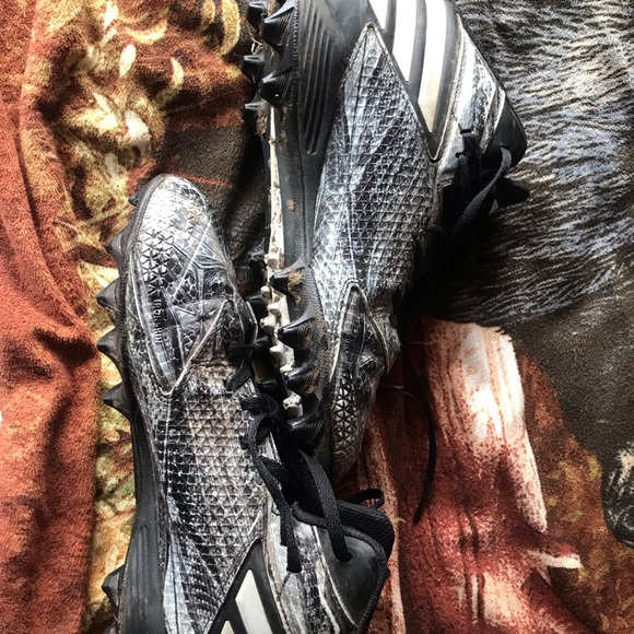 Adidas football cleats - Picture 1 of 3